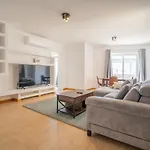 Apartment Penthouse Retreat Hot Tub And Outdoor Lounge